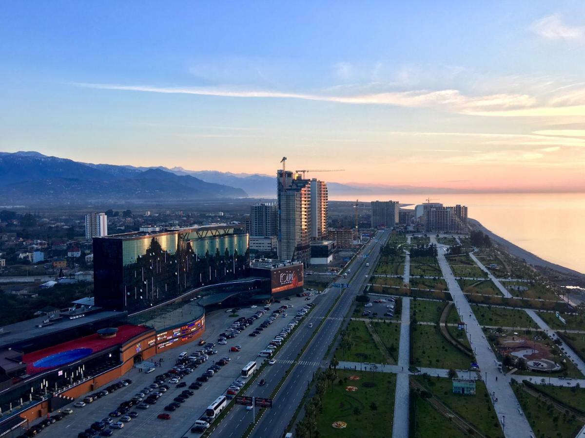 Coast Batumi Apart Hotel Екстер'єр фото