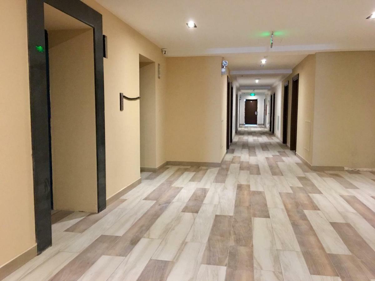 Coast Batumi Apart Hotel Екстер'єр фото