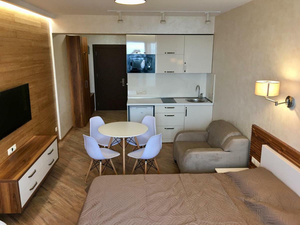 Coast Batumi Apart Hotel Екстер'єр фото
